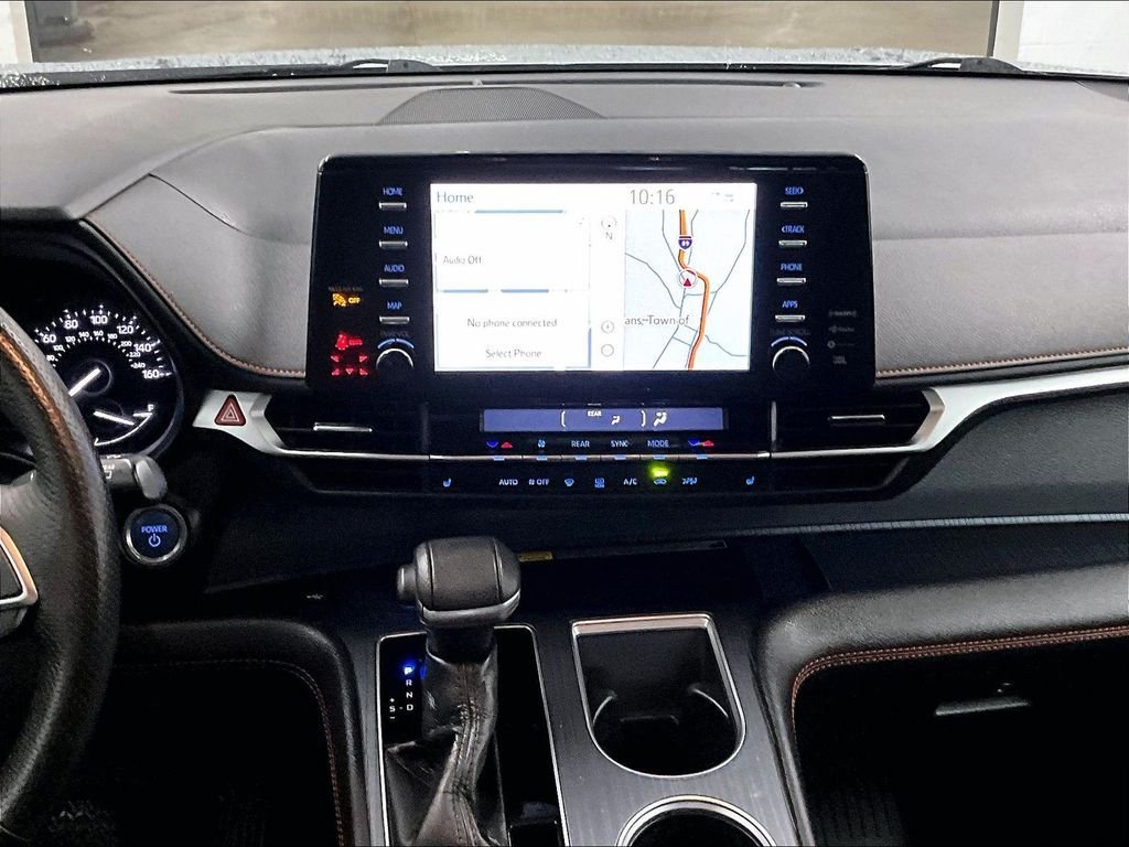 Used 2021 Toyota Sienna XSE w/ XSE Plus Package AWD/4WD image 19