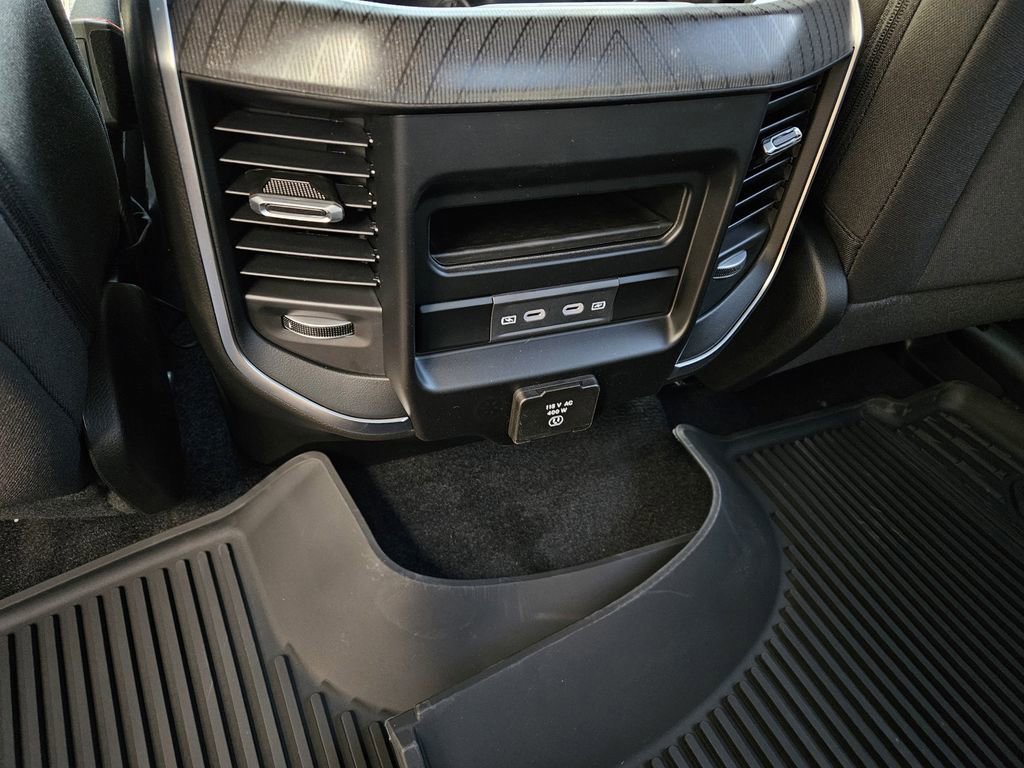 New 2026 RAM 1500 2WD Crew Cab image 9