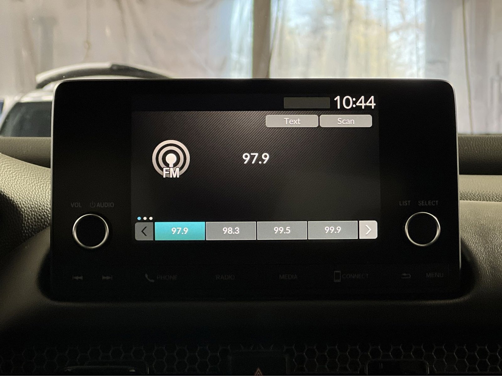 Used 2023 Honda HR-V Sport image 18