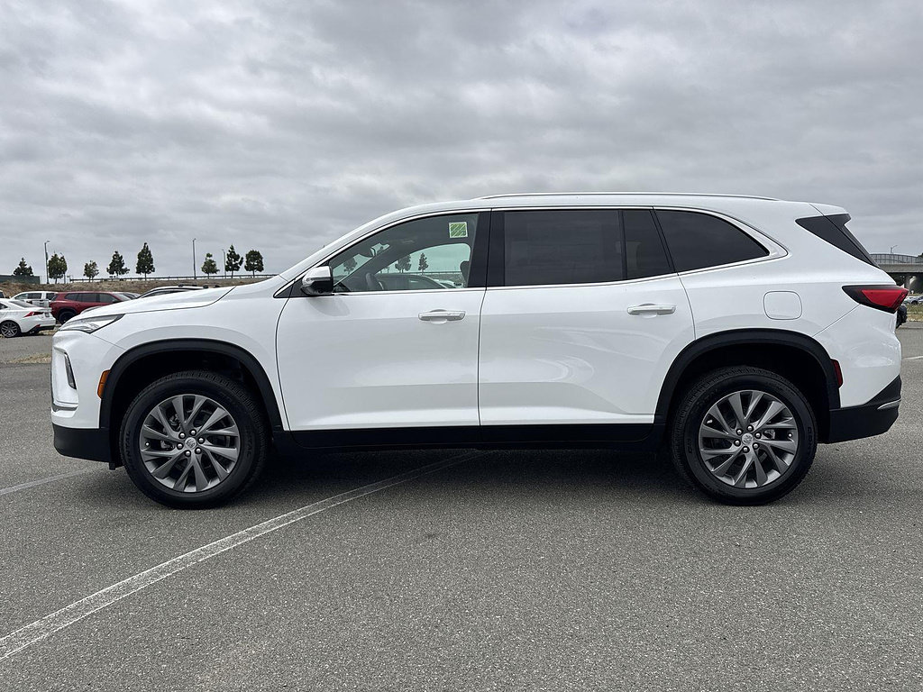New 2026 Buick Enclave Preferred FWD image 5