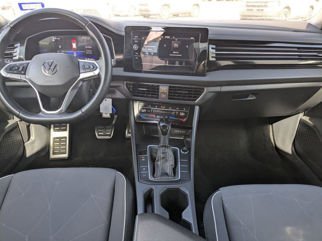 Used 2025 Volkswagen Jetta Sport image 26