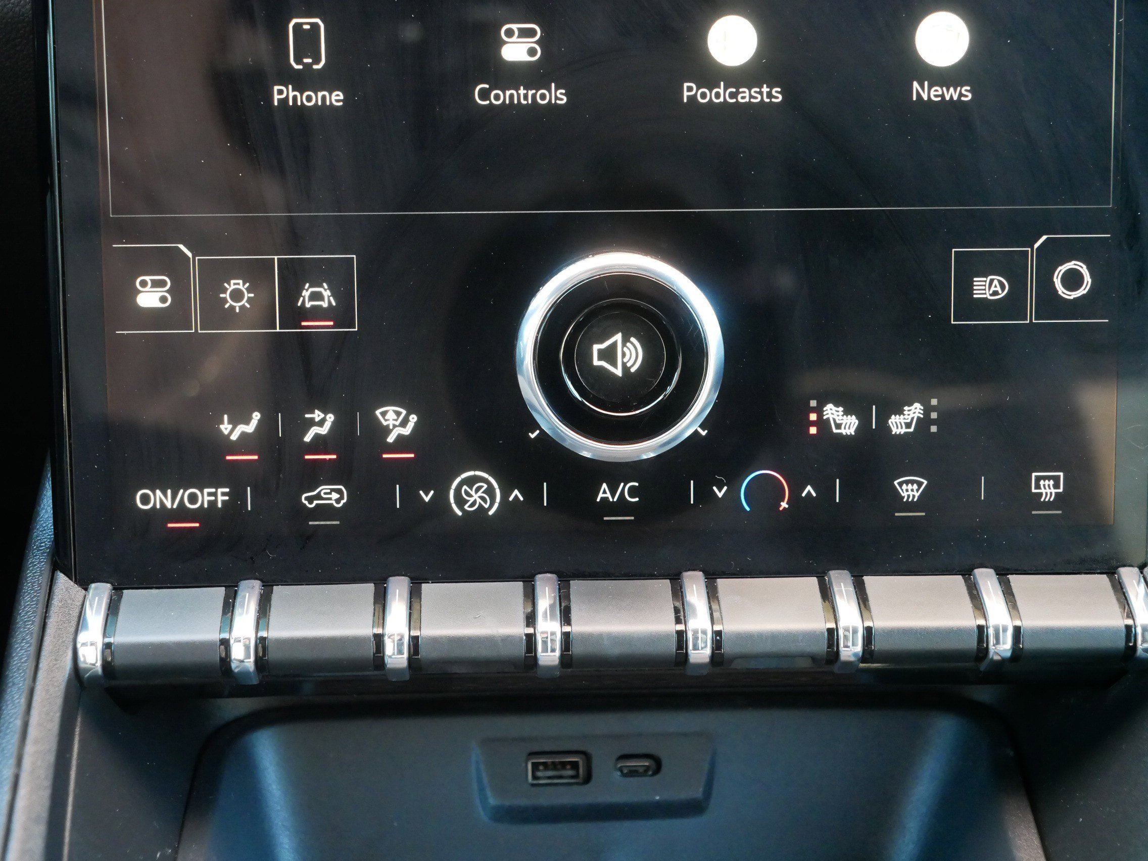 Used 2025 GMC Terrain Elevation image 23