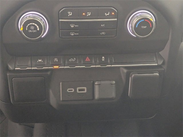 Certified 2023 Chevrolet Silverado 1500 Custom image 21