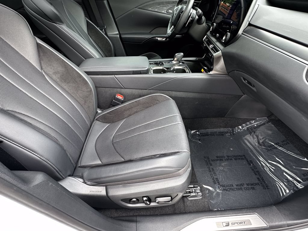 Used 2024 Lexus RX 500h F Sport w/ Convenience Package AWD/4WD image 15