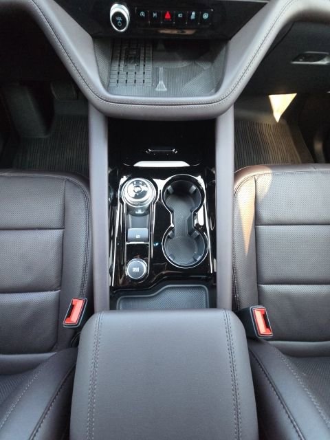 Used 2025 Ford Explorer Platinum w/ Ultimate Package image 41