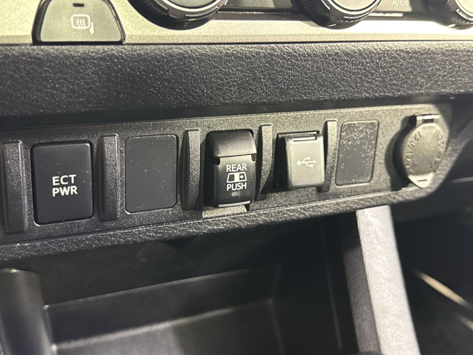 Used 2021 Toyota Tacoma SR5 RWD image 42