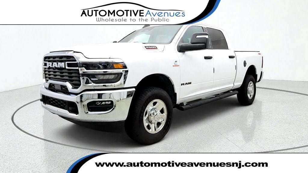 Used 2025 RAM 2500 Tradesman AWD/4WD image 1