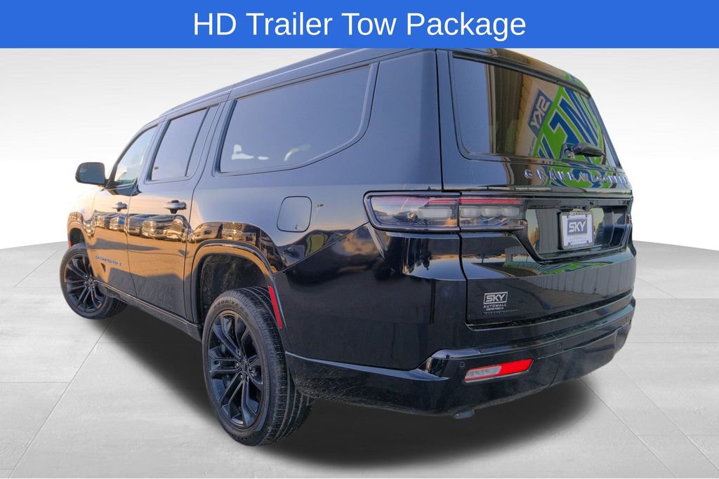 Used 2023 Jeep Grand Wagoneer L Series III w/ Rear Seat Video Group 1 image 5