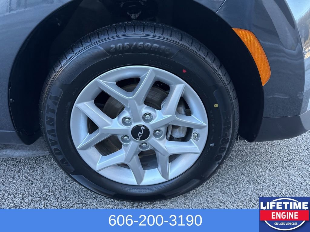 Used 2024 Kia Soul LX w/ Option Group 015 image 4