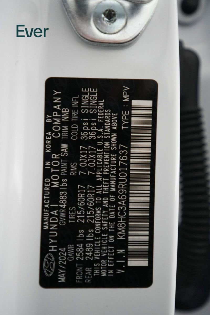 Used 2024 Hyundai Kona SEL image 28