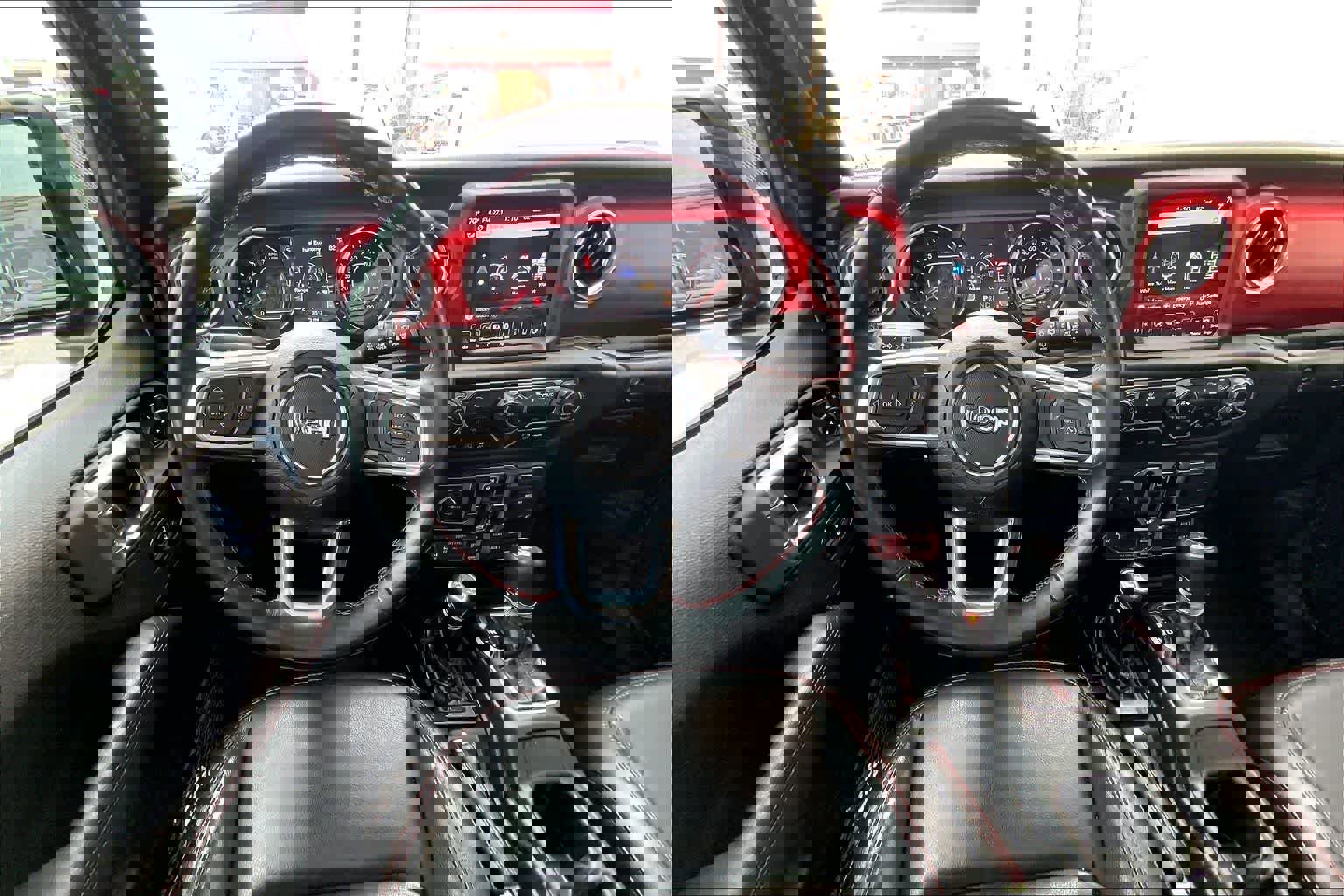 Used 2021 Jeep Wrangler Unlimited Rubicon w/ Xtreme Recon 35" Tire Package image 15