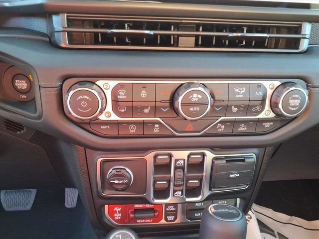 New 2026 Jeep Gladiator Rubicon image 16