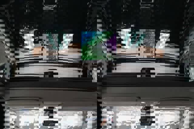 Used 2021 Tesla Model Y Long Range image 18