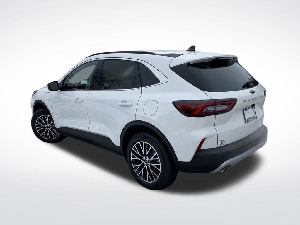 New 2026 Ford Escape SE w/ PHEV Premium Package image 3