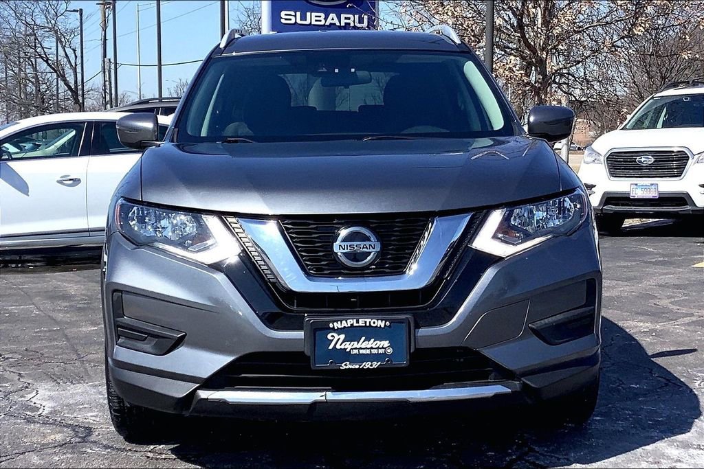 Used 2020 Nissan Rogue SV AWD/4WD image 2