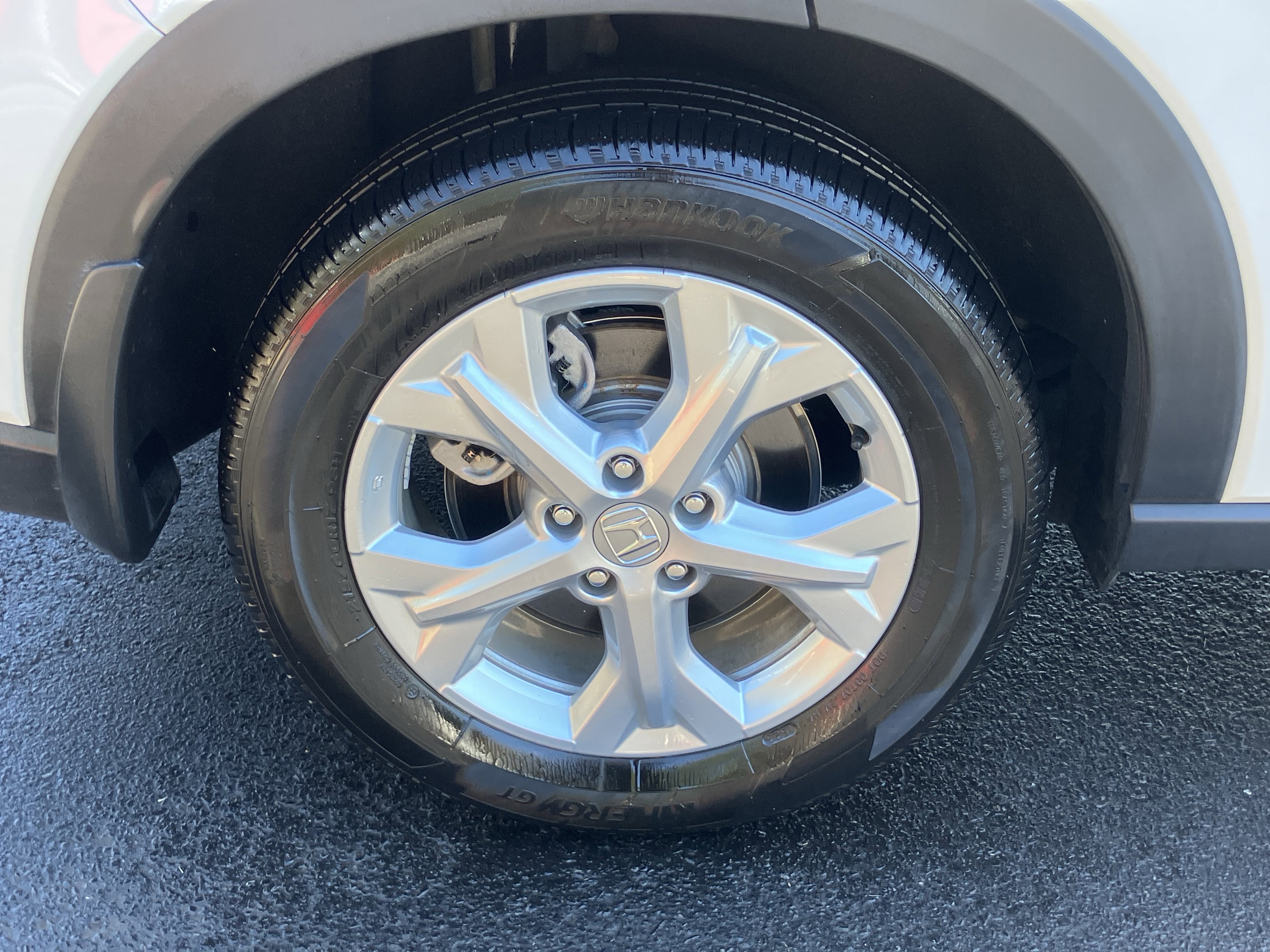 Certified 2024 Honda HR-V LX image 13