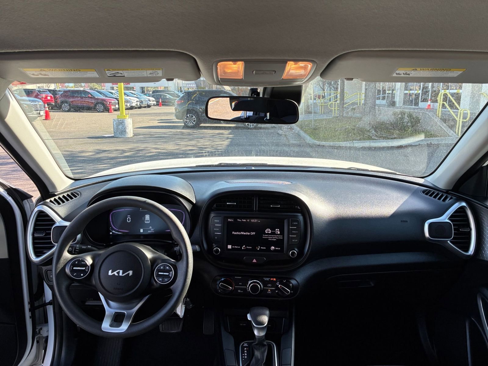 Used 2025 Kia Soul LX w/ LX Technology Package image 29