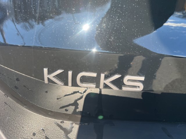 New 2026 Nissan Kicks SR w/ SR Premium Package AWD/4WD image 22