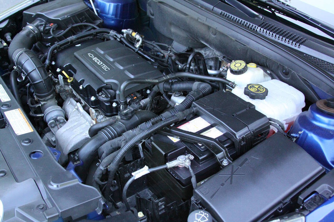 Used 2012 Chevrolet Cruze LT FWD image 14