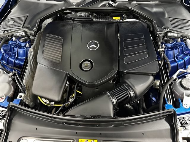 Used 2025 Mercedes-Benz C 300 4MATIC Sedan image 18