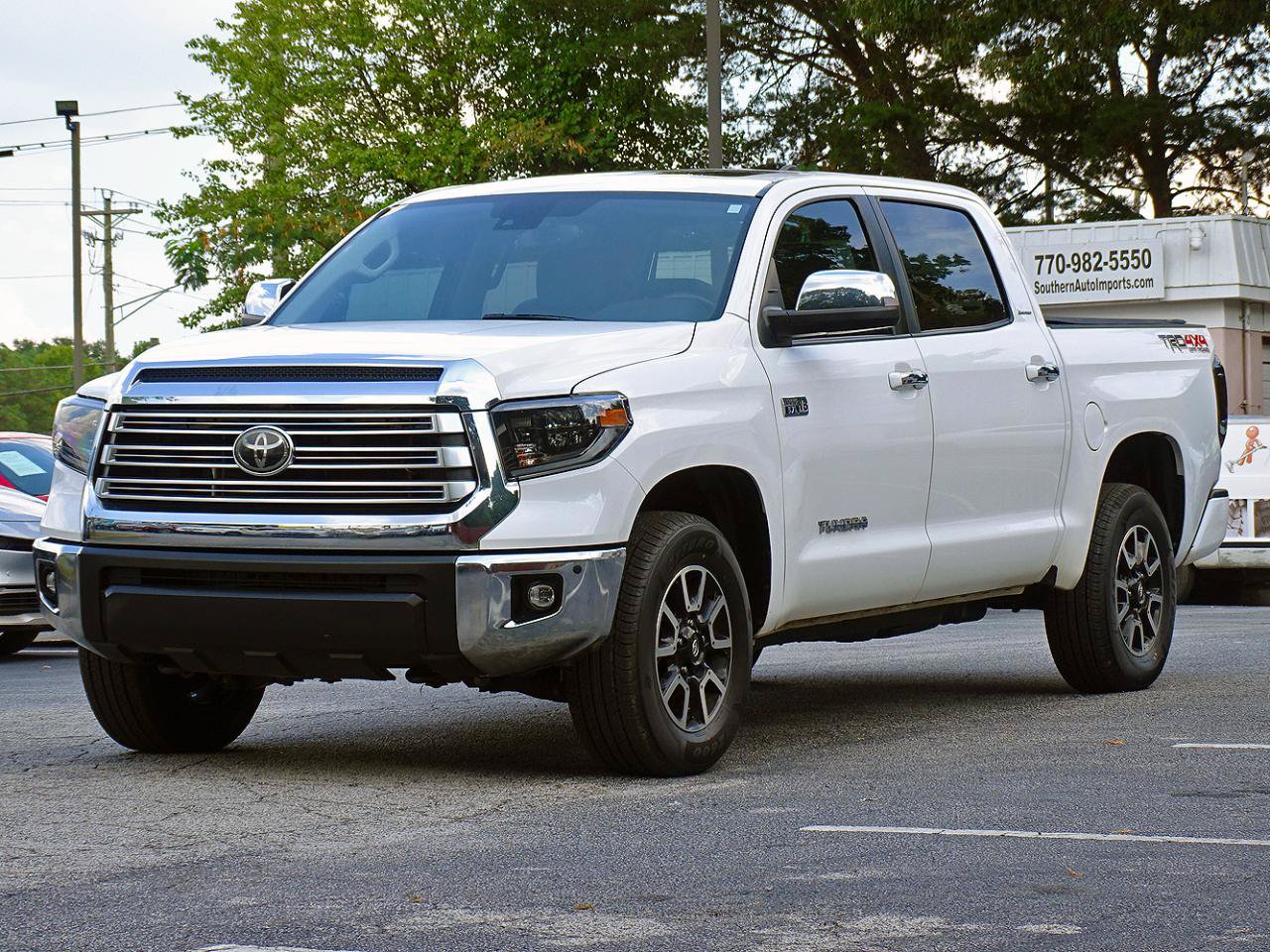 Used 2020 Toyota Tundra Limited w/ Limited Premium Package AWD/4WD image 7