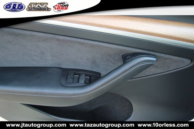 Used 2023 Tesla Model Y Long Range AWD/4WD image 10