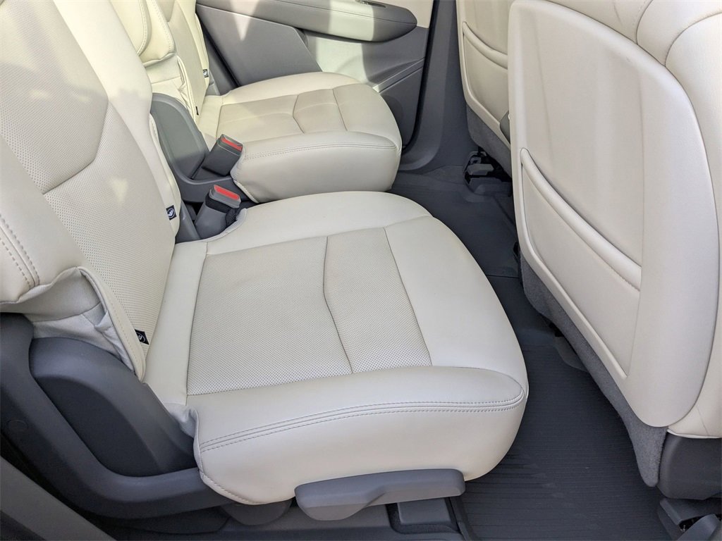 Certified 2024 Cadillac XT6 Premium Luxury w/ LPO, Floor Liner Package image 25