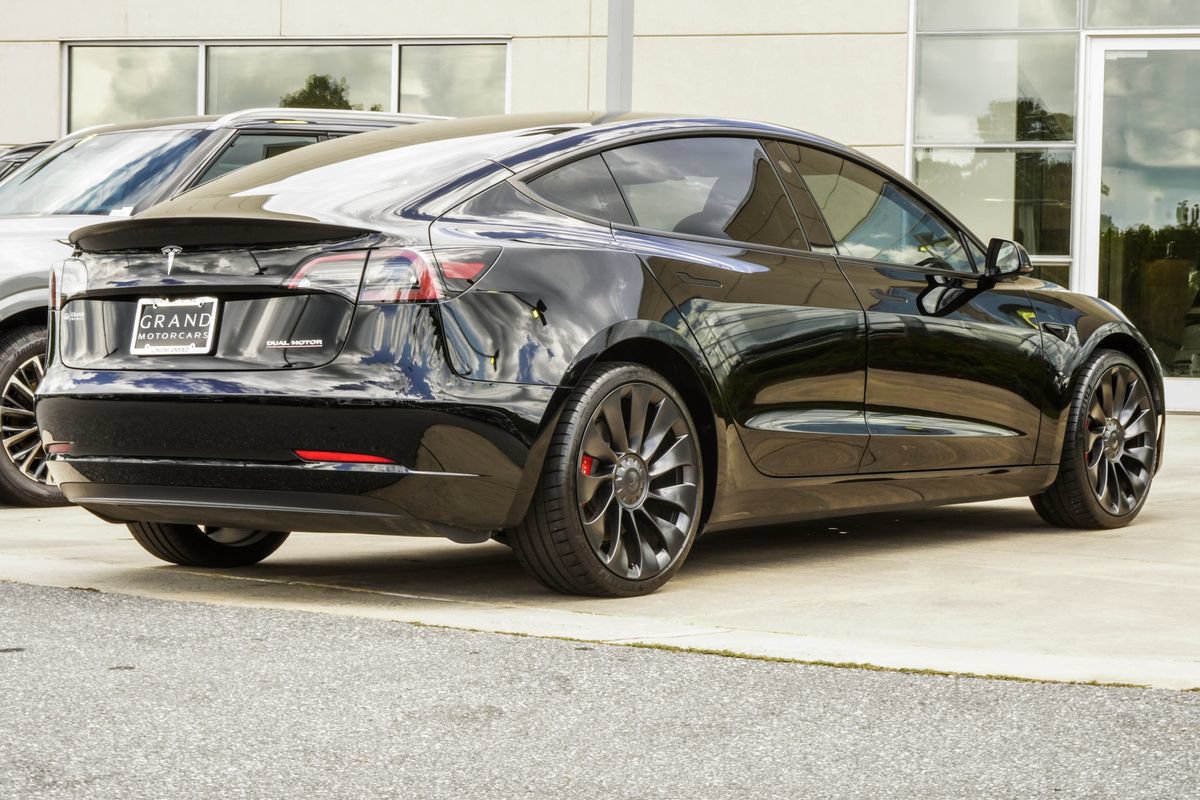 Used 2023 Tesla Model 3 Performance AWD/4WD image 12
