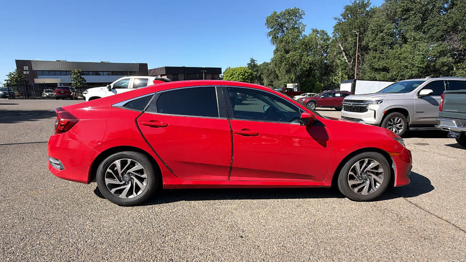 Used 2017 Honda Civic EX image 4