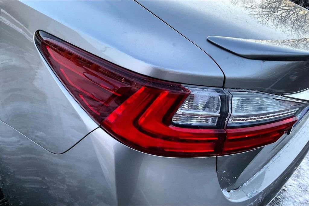 Used 2016 Lexus ES 350 w/ Navigation System Package image 22