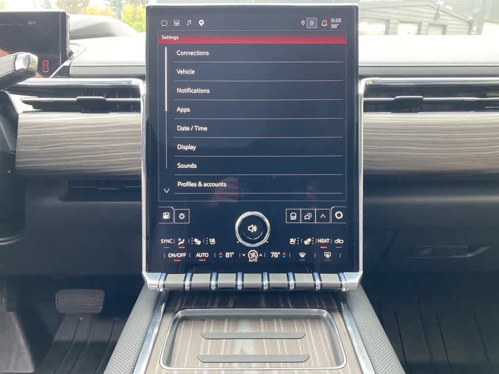 Used 2026 GMC Sierra EV Denali AWD/4WD image 23