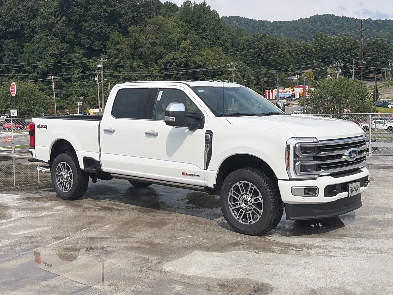 New 2026 Ford F250 Platinum w/ Platinum Plus Package AWD/4WD image 1
