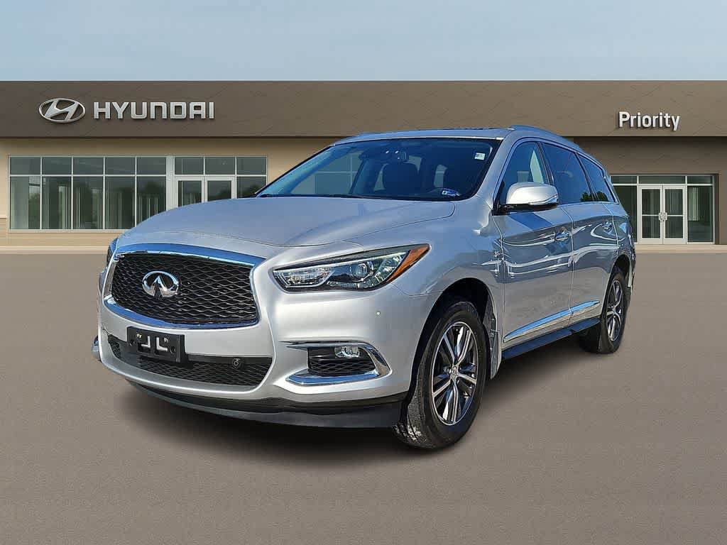 Used 2019 INFINITI QX60 Luxe w/ Essential Package