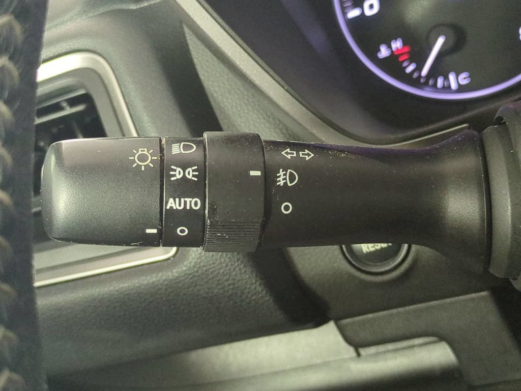 Used 2023 Subaru Ascent Limited w/ Technology Package AWD/4WD image 31