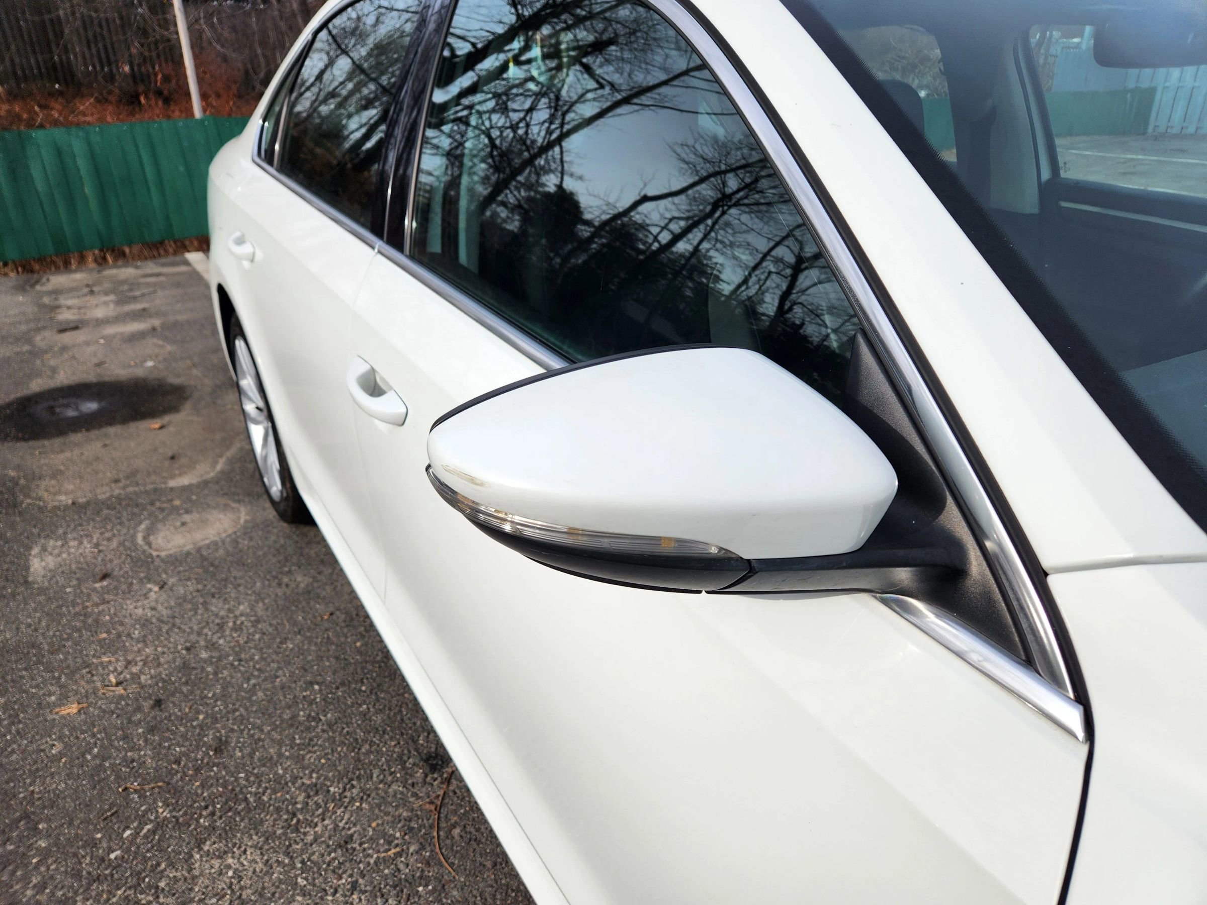 Used 2018 Volkswagen Passat 2.0T SE image 7