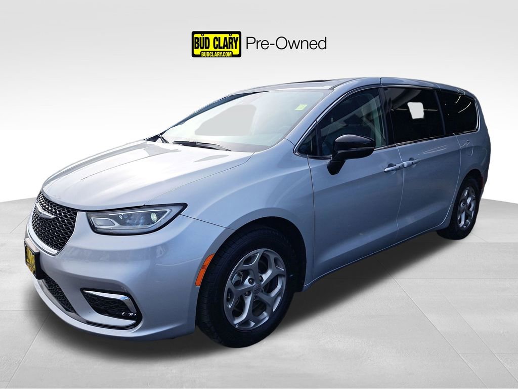 Used 2024 Chrysler Pacifica Limited