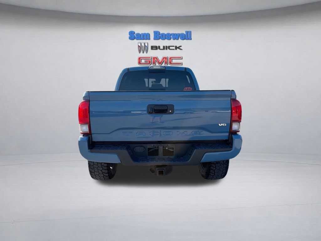 Used 2019 Toyota Tacoma TRD Sport AWD/4WD image 8