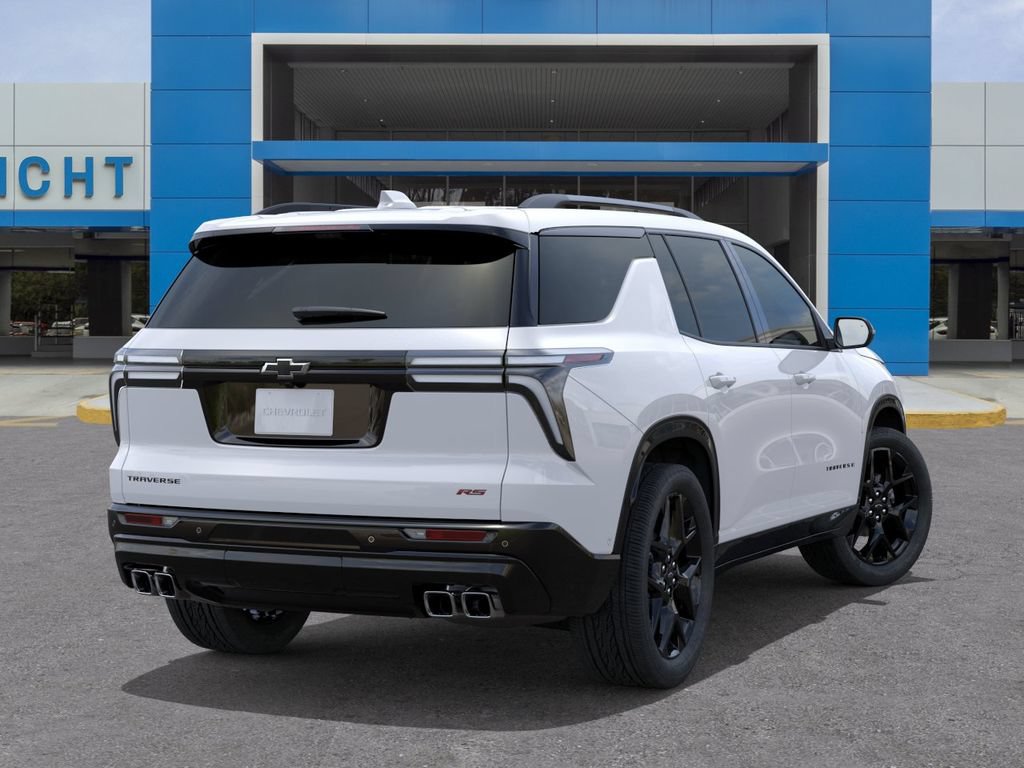 New 2026 Chevrolet Traverse RS w/ LPO, Floor Liner Package FWD image 4