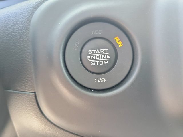 Used 2021 Jeep Gladiator Sport AWD/4WD image 30