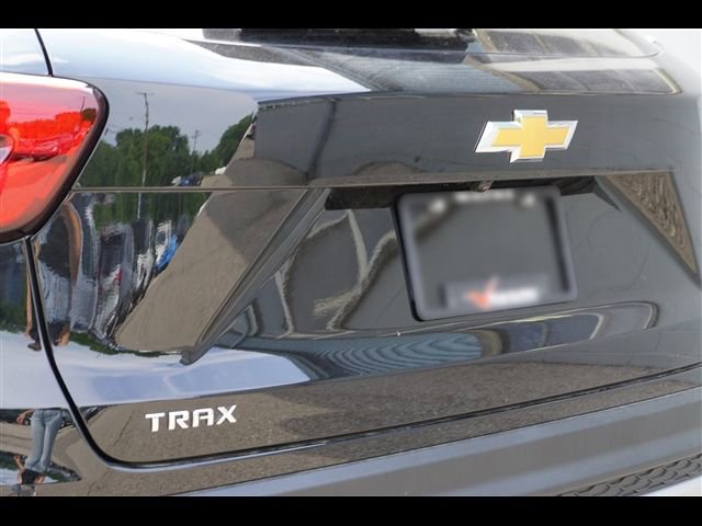 New 2025 Chevrolet Trax LT w/ LT Convenience Package image 22