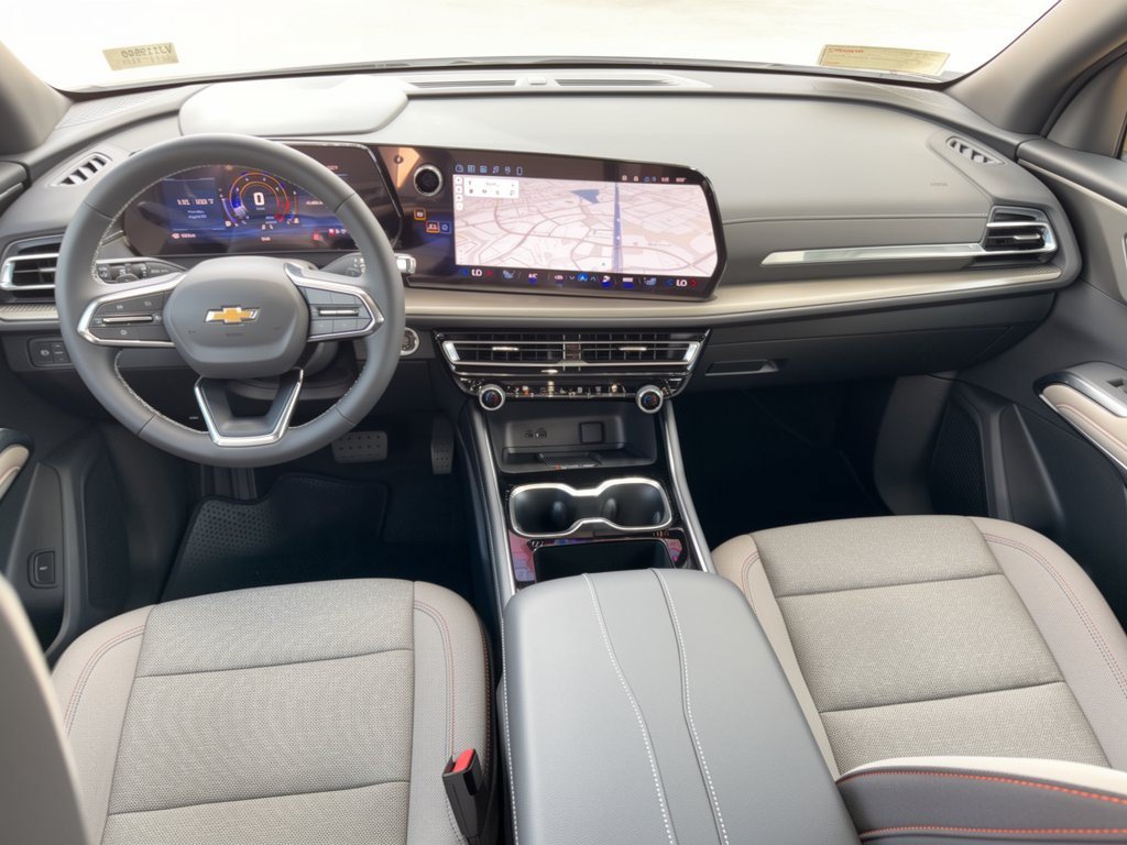 New 2027 Chevrolet Traverse LT FWD image 17
