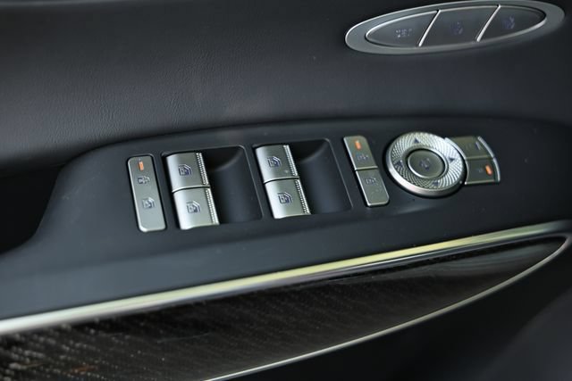 New 2026 Genesis GV70 3.5T Sport Prestige AWD/4WD image 18