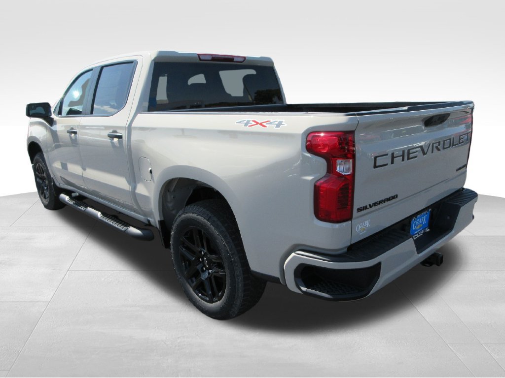 New 2026 Chevrolet Silverado 1500 Custom w/ Turbomax Blackout Package AWD/4WD image 4