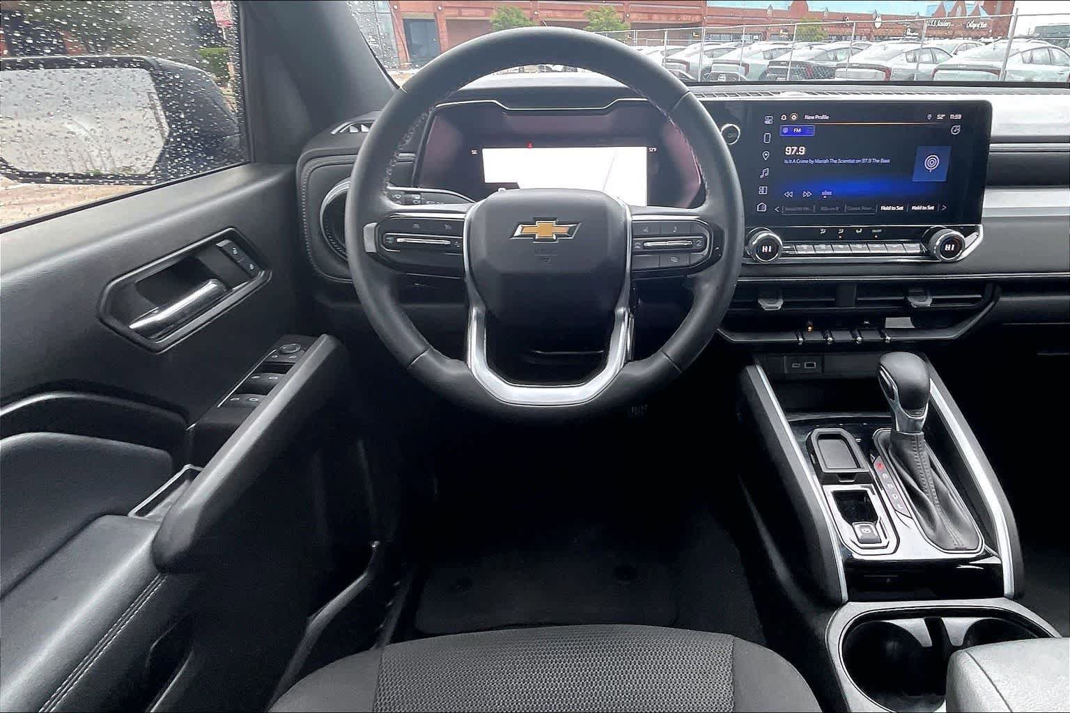 Used 2024 Chevrolet Colorado LT w/ LT Convenience Package RWD image 14