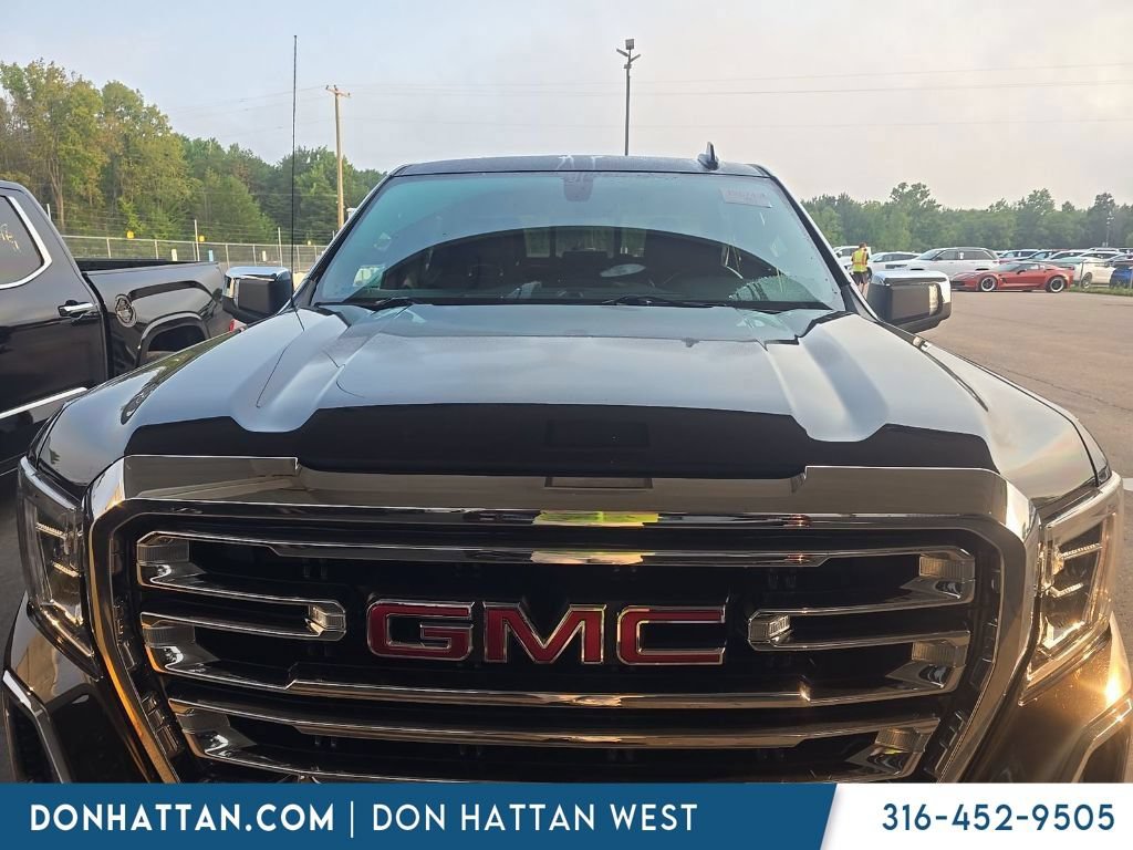 Used 2020 GMC Sierra 1500 SLT w/ SLT Premium Package AWD/4WD image 8