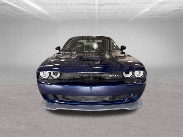 Used 2016 Dodge Challenger SRT Hellcat RWD image 2