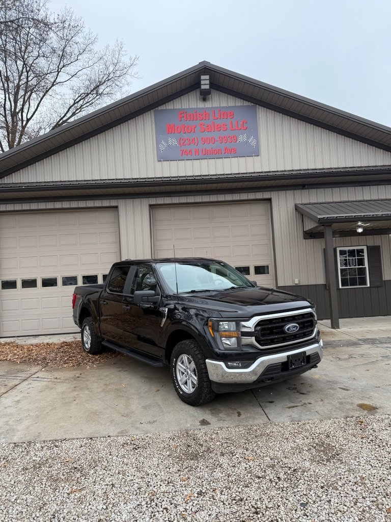 Used 2016 Ford F150 XLT w/ Equipment Group 302A Luxury