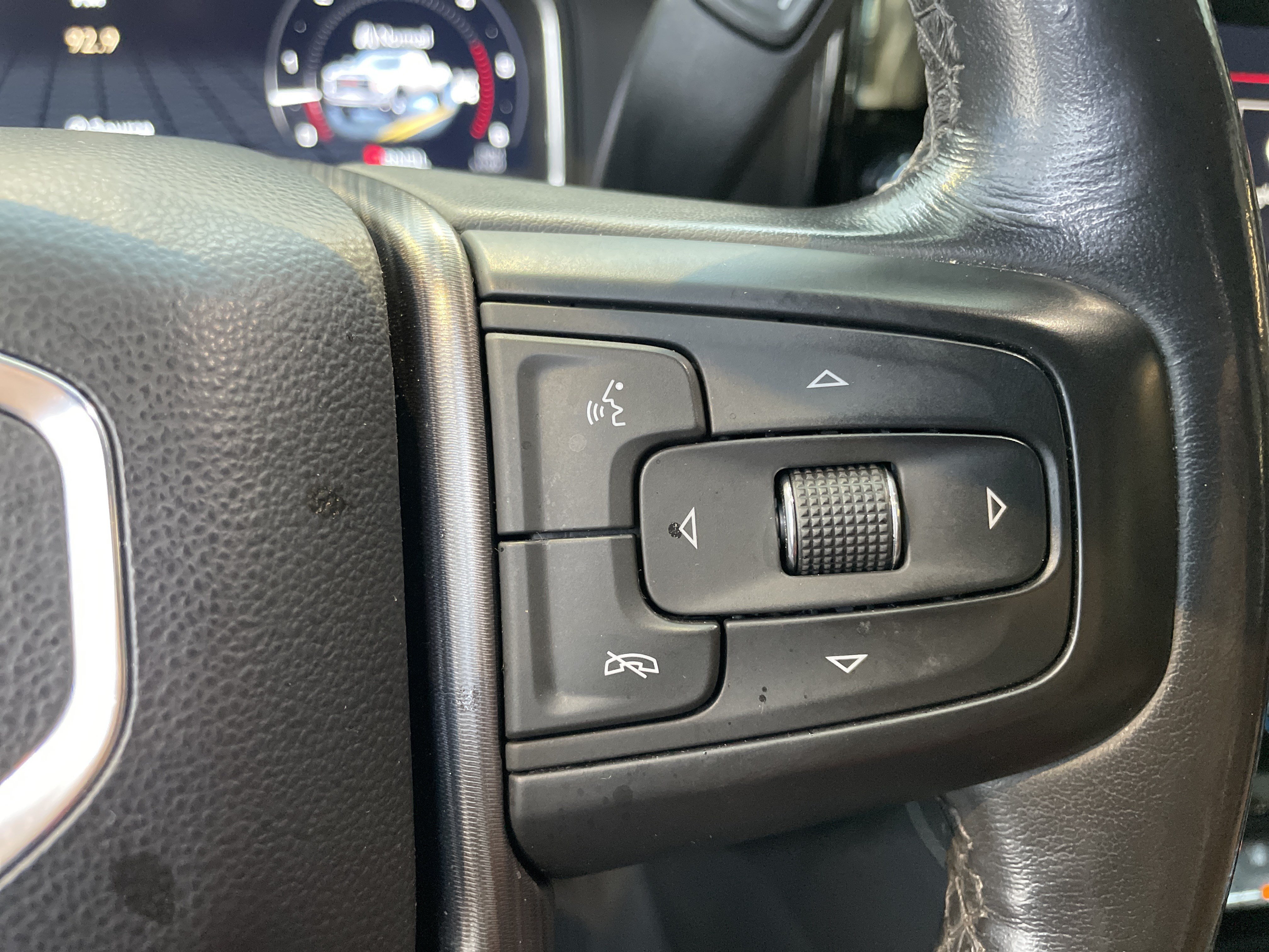 Used 2024 GMC Sierra 3500 Denali Ultimate AWD/4WD image 21