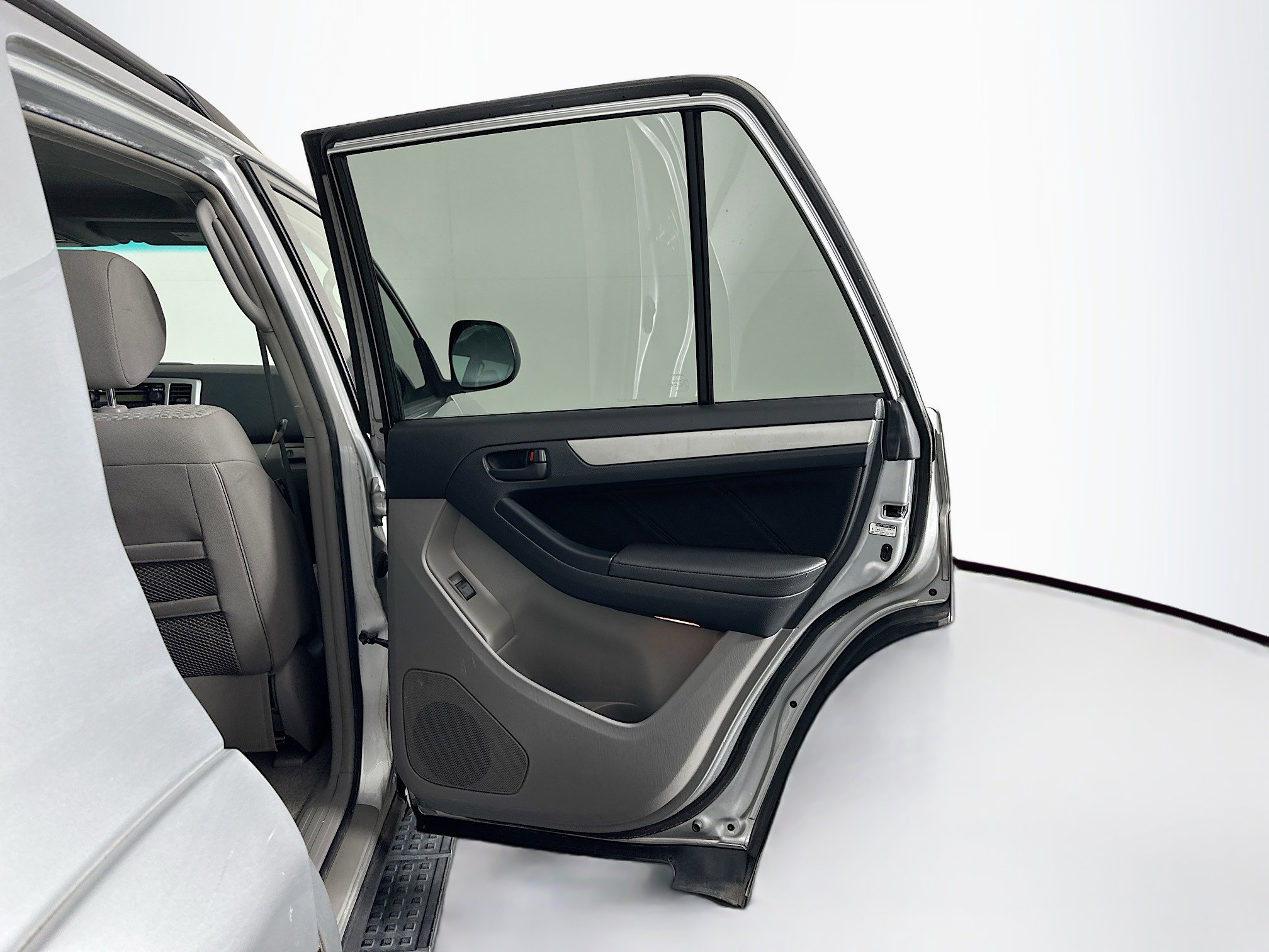 Used 2008 Toyota 4Runner SR5 image 28