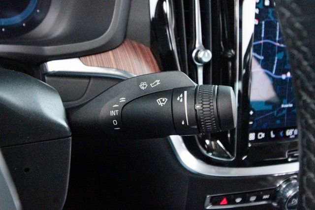 Certified 2023 Volvo S60 T8 Plus image 18